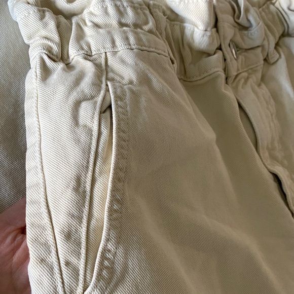 Zara High-Waisted Paper Bag Jeans Pants Like New 6 Ecru Mango - Picture 8 of 16